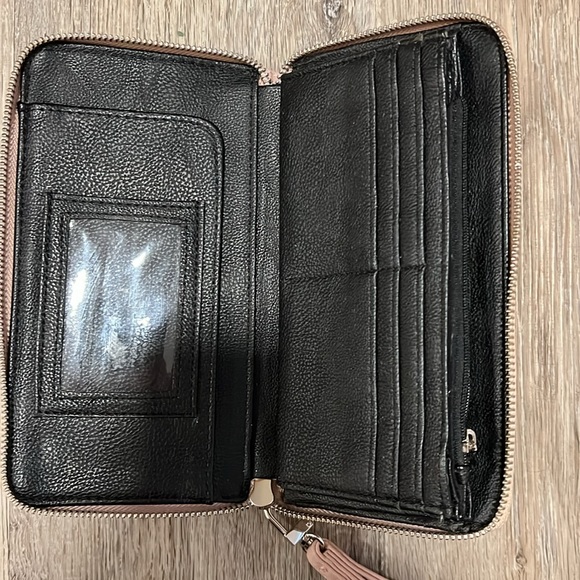 Betsey Johnson Pink Bow Wallet - Picture 9 of 12